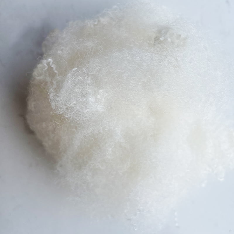 13DX120mm kobercová příze speciální vlákno slonovinová bílá 13DX120mm kobercová příze speciální vlákno slonovinová bílá